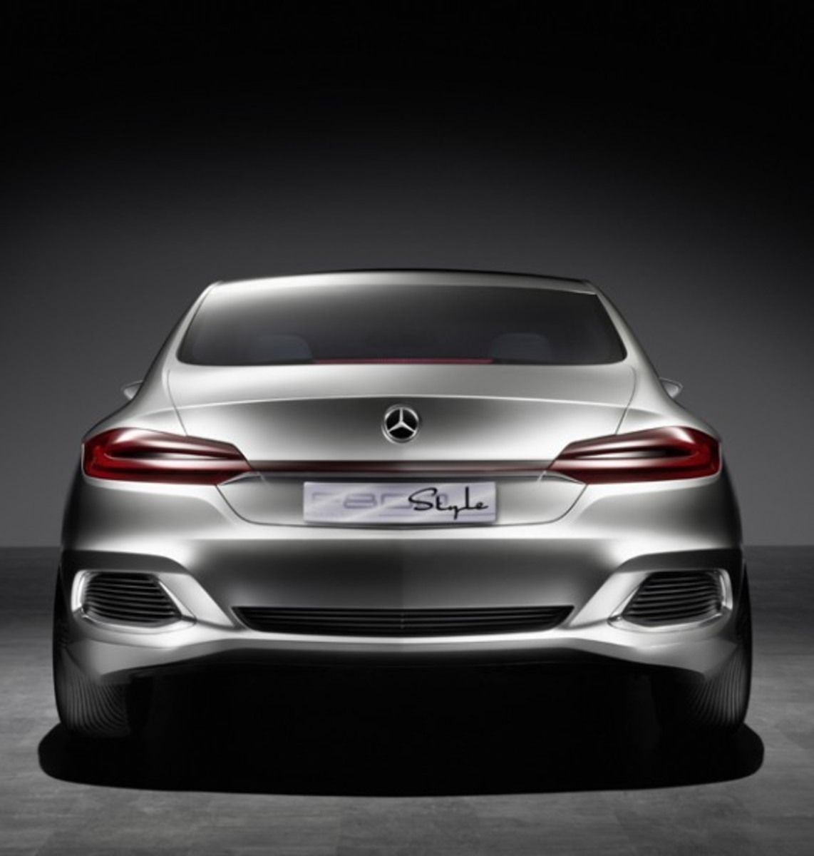 HD Quality Wallpaper | Collection: Vehicles, 1142x1200 Mercedes Benz F 800