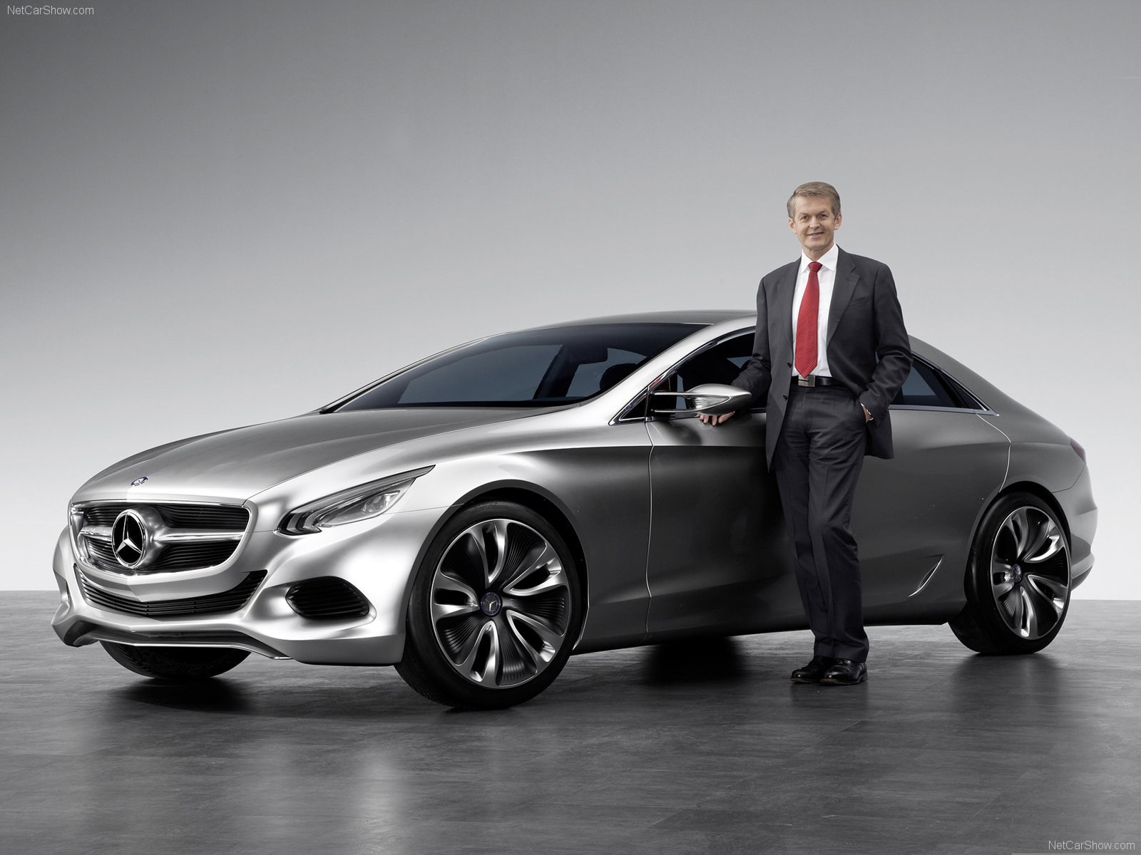 Mercedes Benz F 800 High Quality Background on Wallpapers Vista