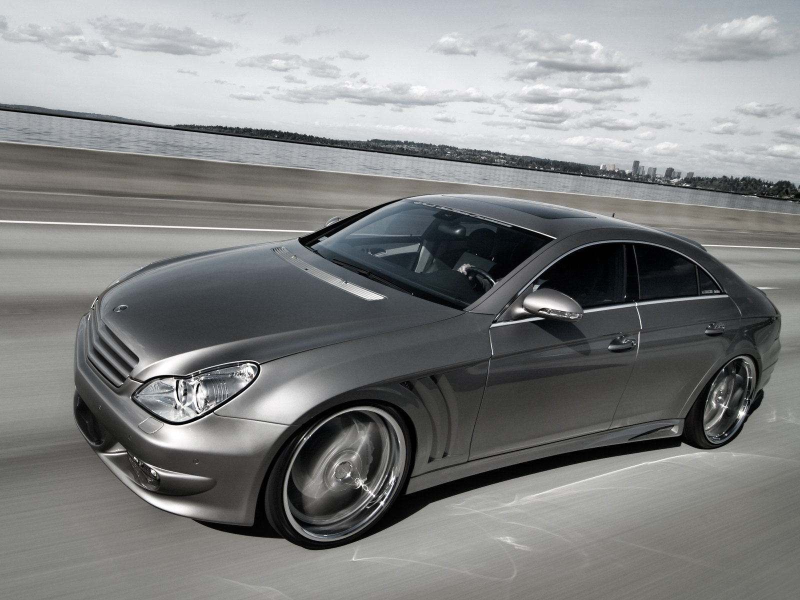 HQ Mercedes-benz Cls 55 Amg Wallpapers | File 638.14Kb