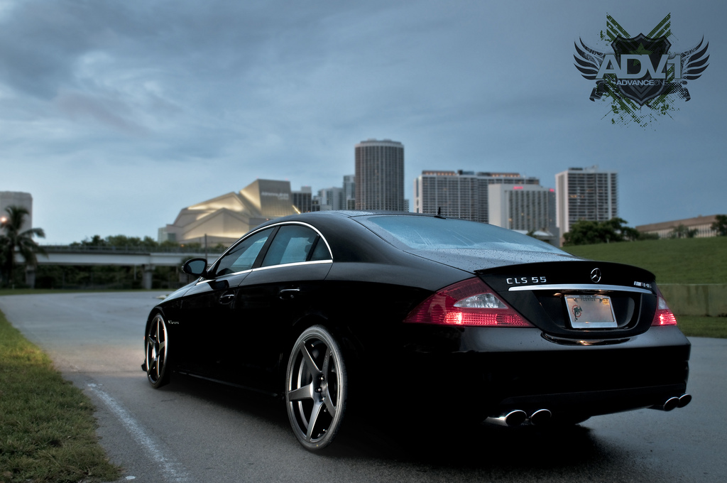 HQ Mercedes-benz Cls 55 Amg Wallpapers | File 240.71Kb