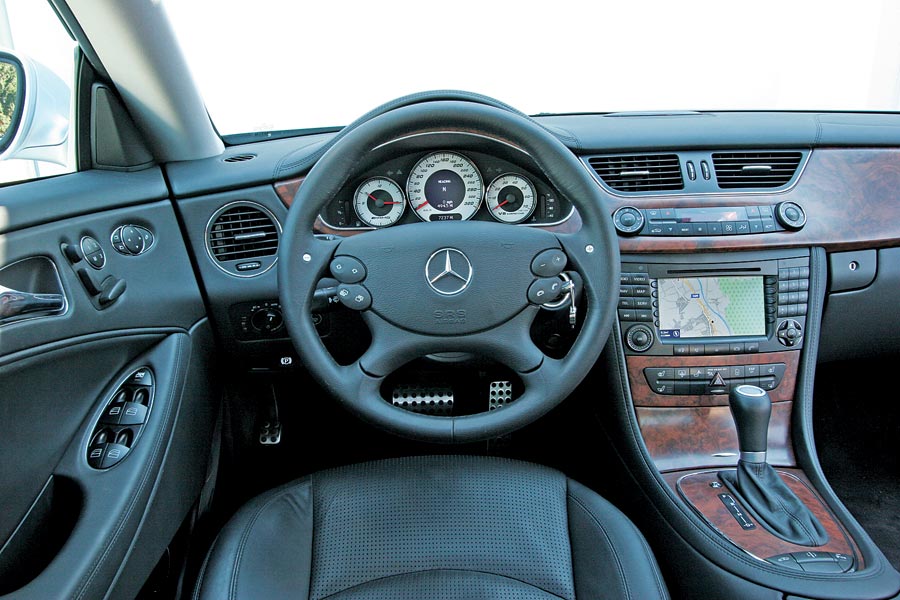 Mercedes-benz Cls 55 Amg Backgrounds, Compatible - PC, Mobile, Gadgets| 900x600 px