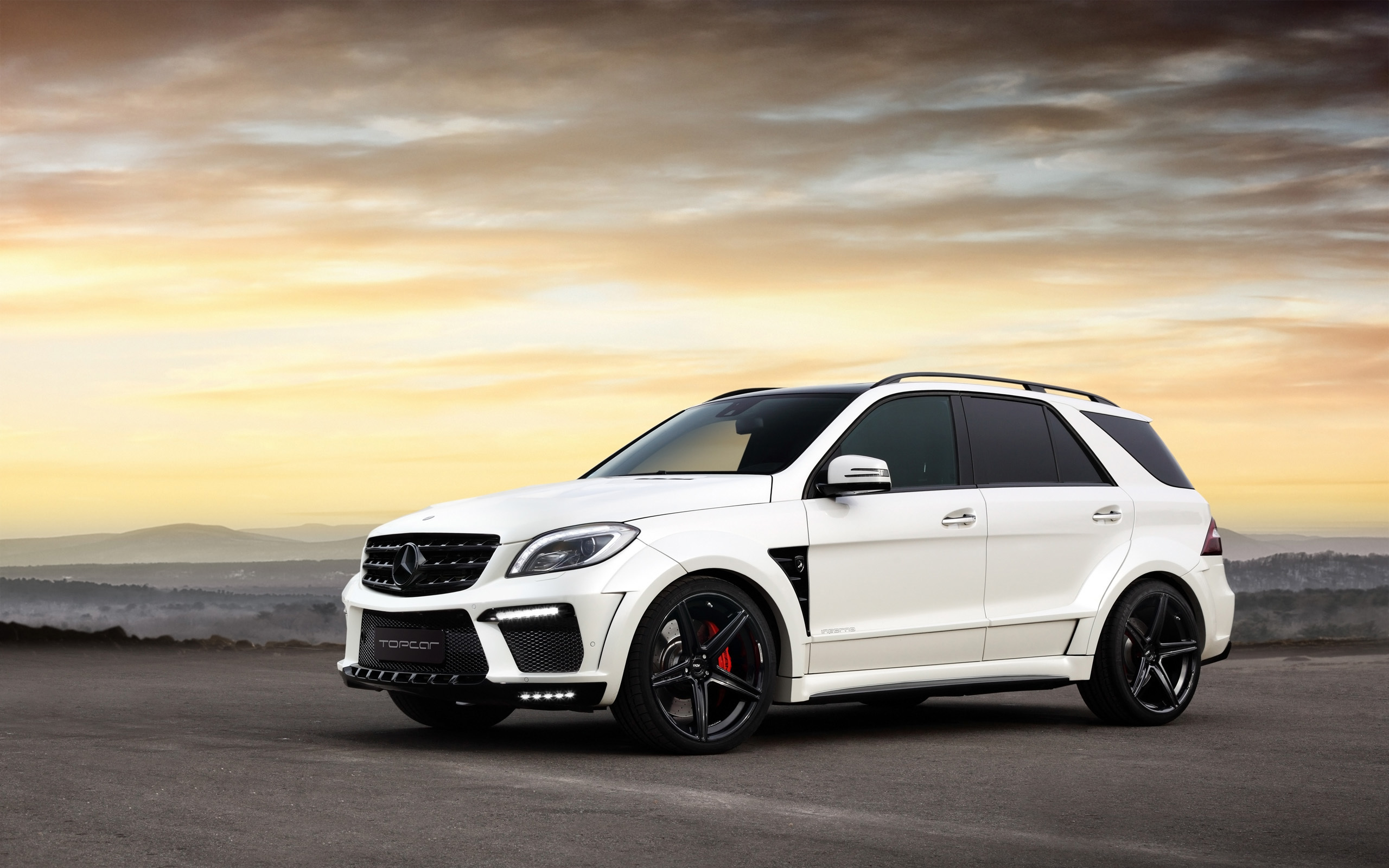 Mercedes-Benz ML63 AMG Backgrounds on Wallpapers Vista