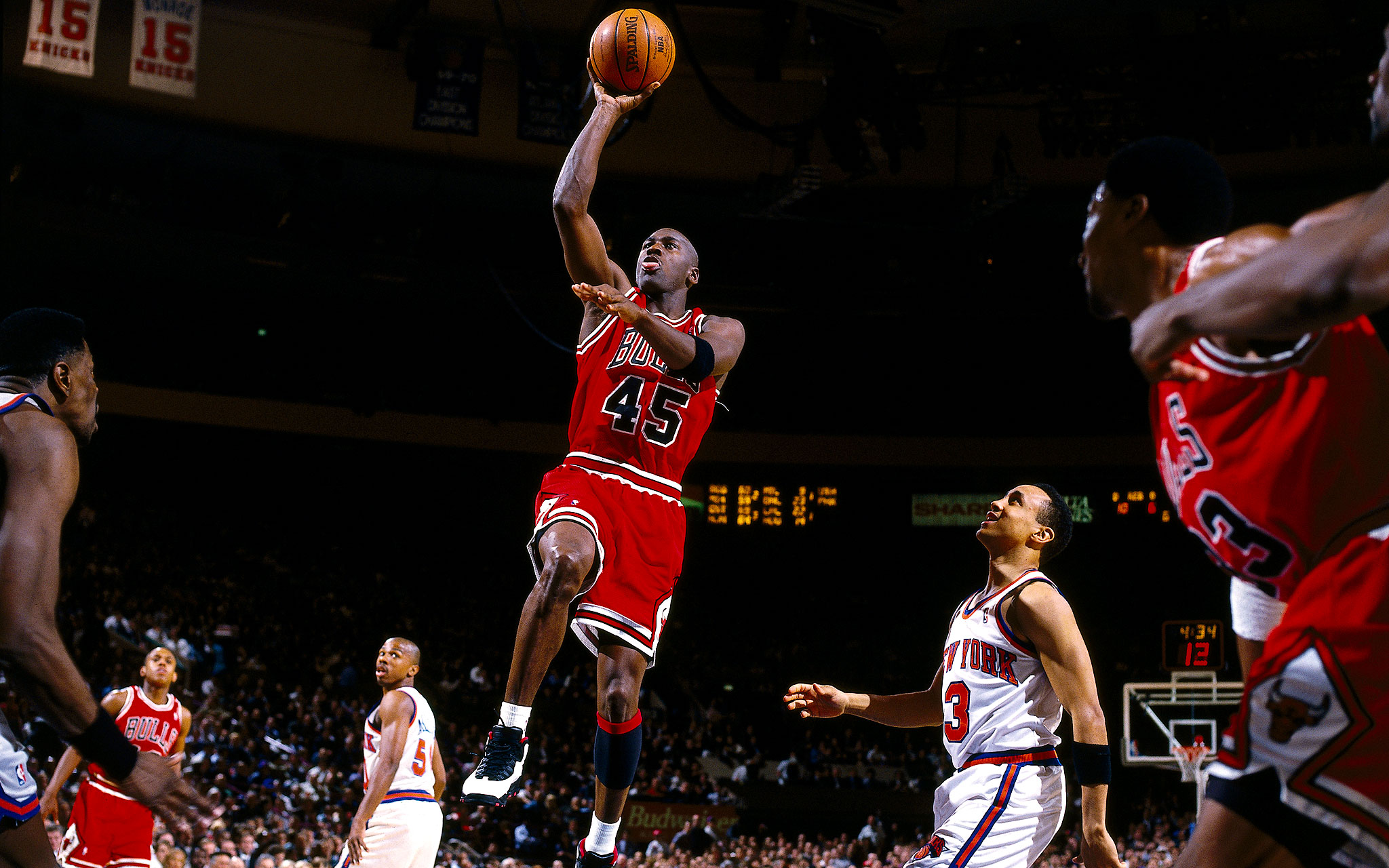 Amazing Michael Jordan Pictures & Backgrounds