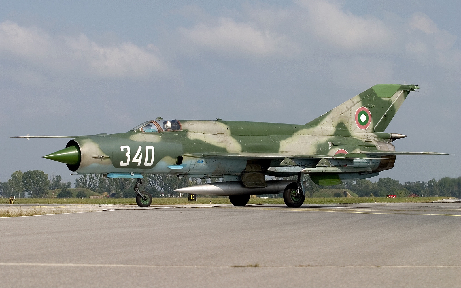 Mikoyan-Gurevich MiG-21 #2