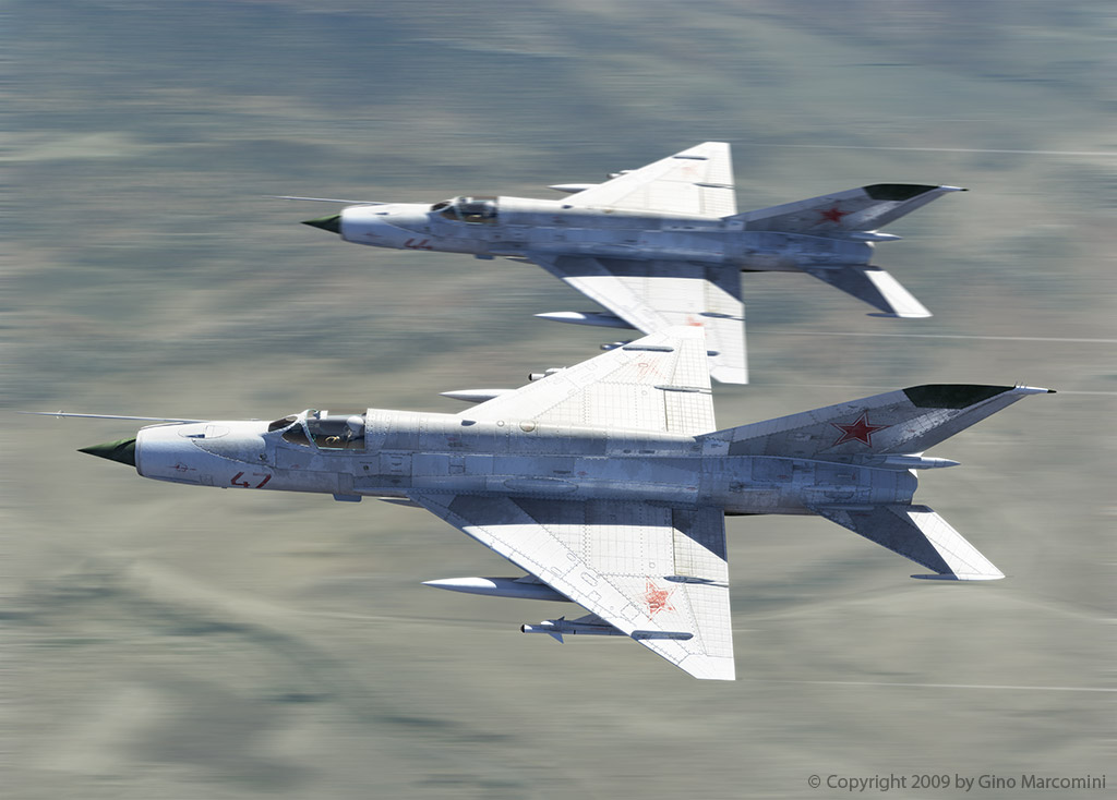 Mikoyan-Gurevich MiG-21 #18