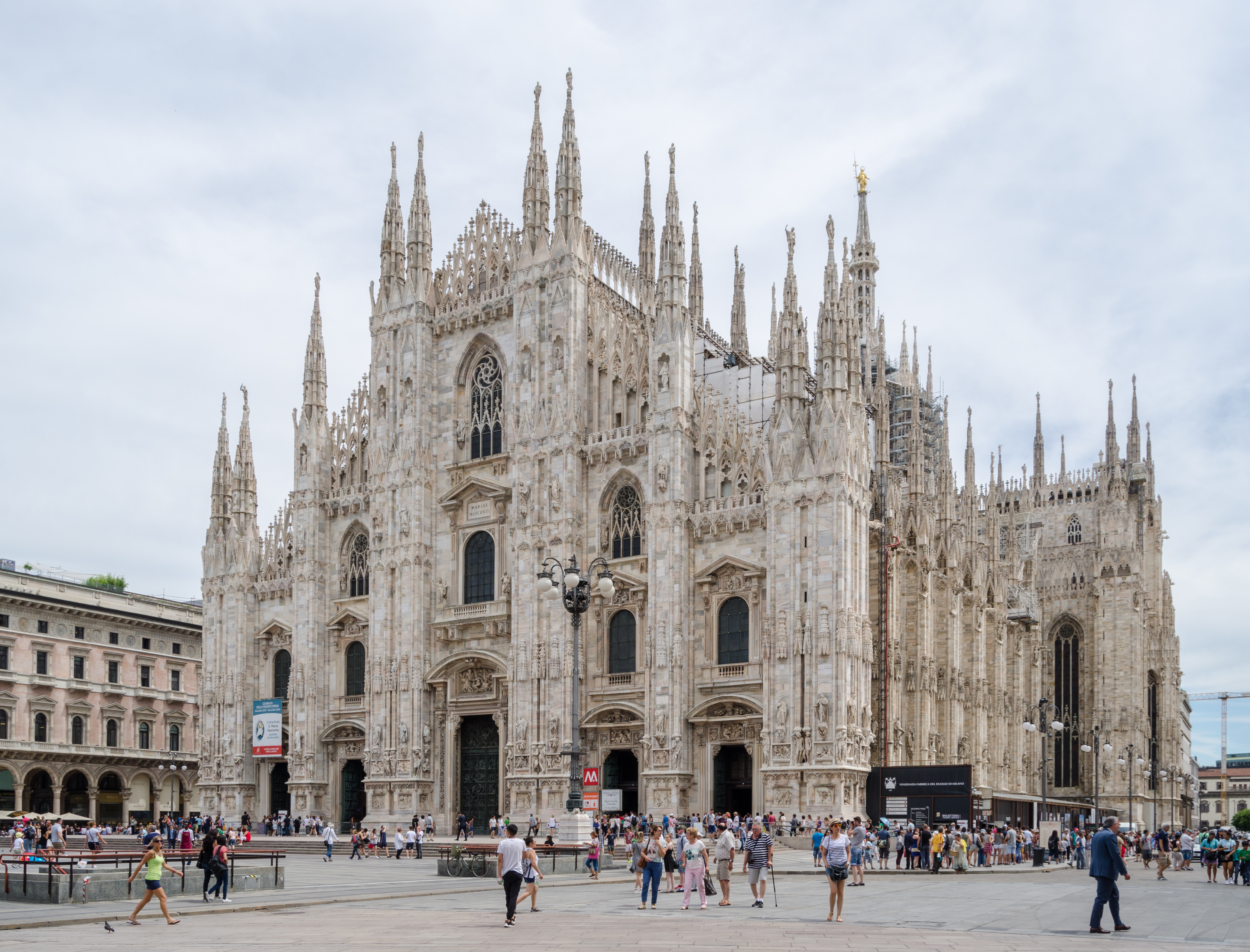 Images of Milan Cathedral | 3365x2564