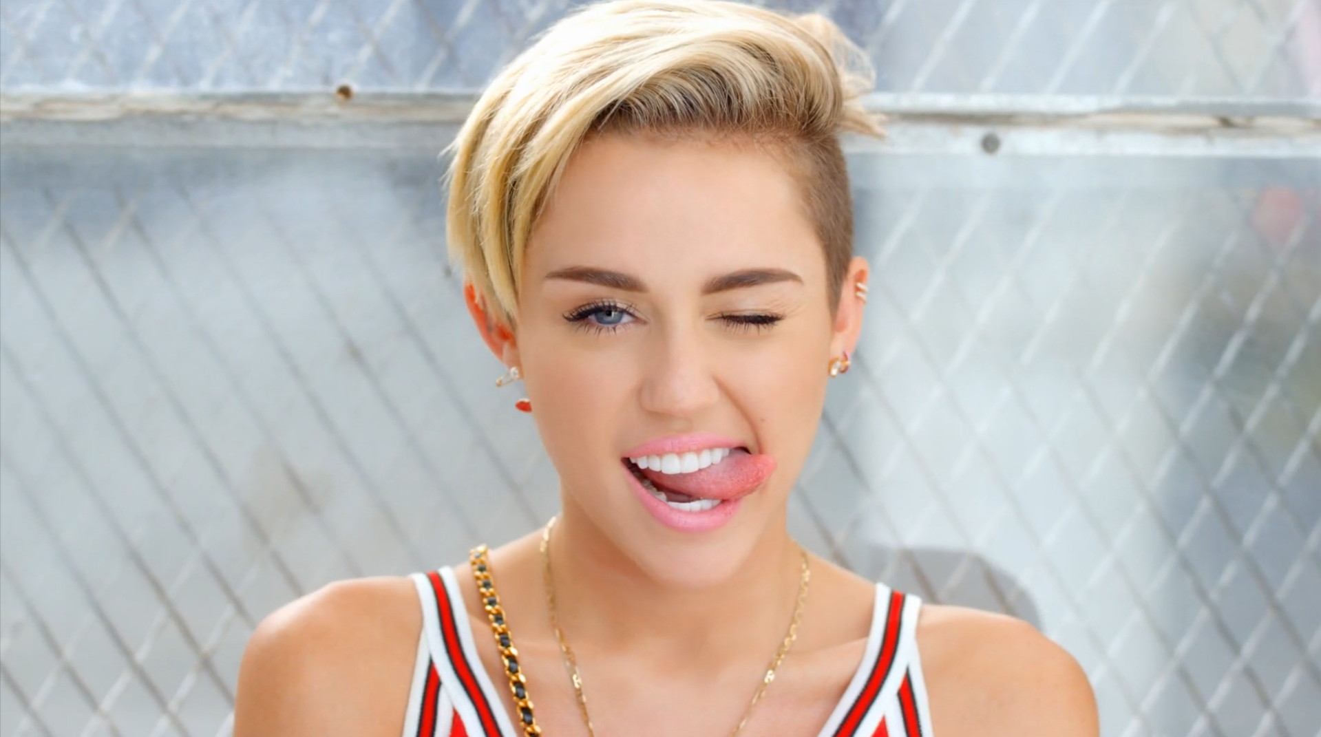 Miley Cyrus #24