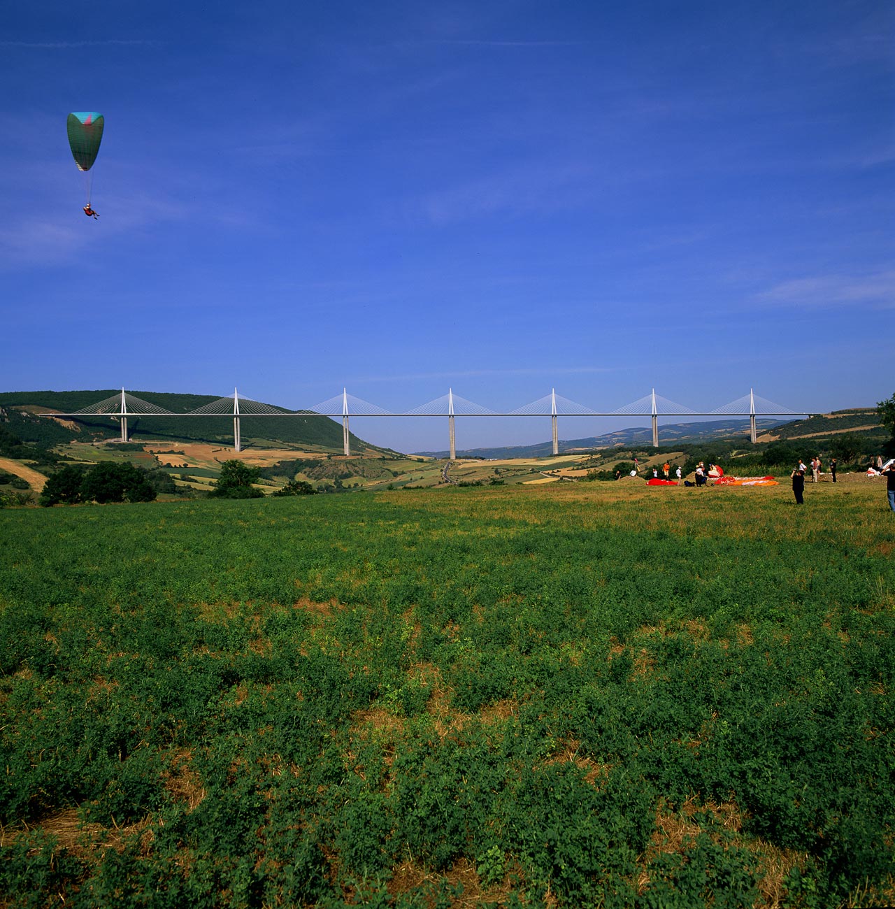 Millau Viaduct Backgrounds on Wallpapers Vista