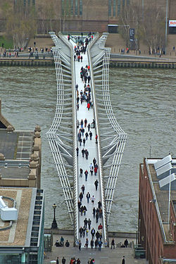Images of Millennium Bridge | 250x375
