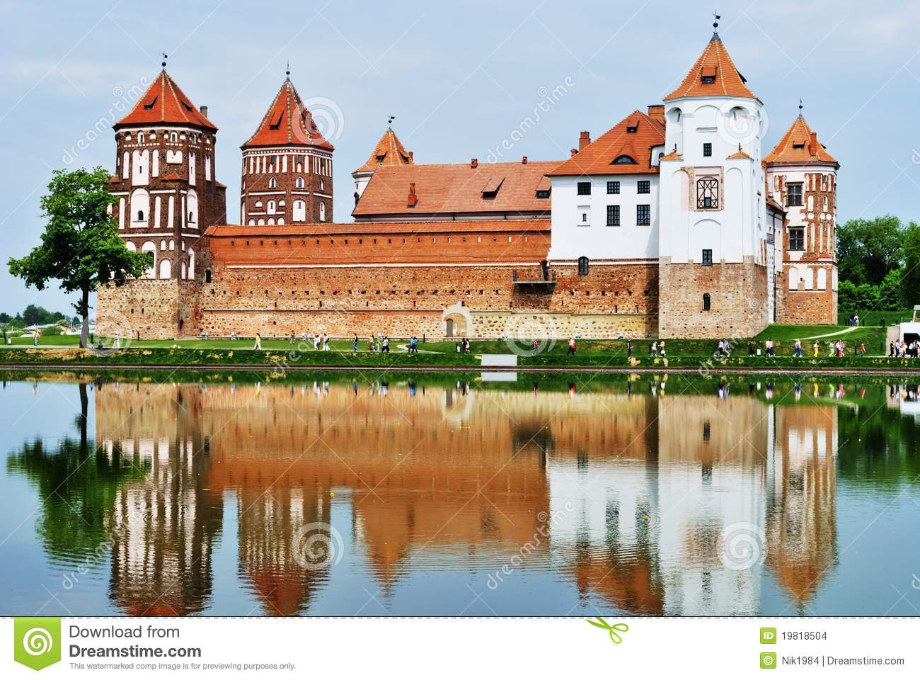 Mirsky Castle High Quality Background on Wallpapers Vista