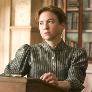 300x300 > Miss Potter Wallpapers