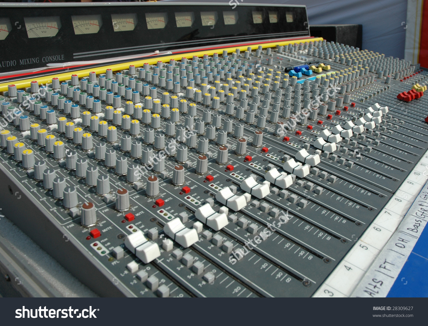 Mixing Console Pics, Music Collection