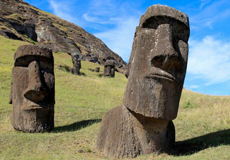 Moai High Quality Background on Wallpapers Vista