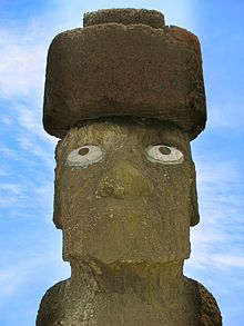 Amazing Moai Pictures & Backgrounds