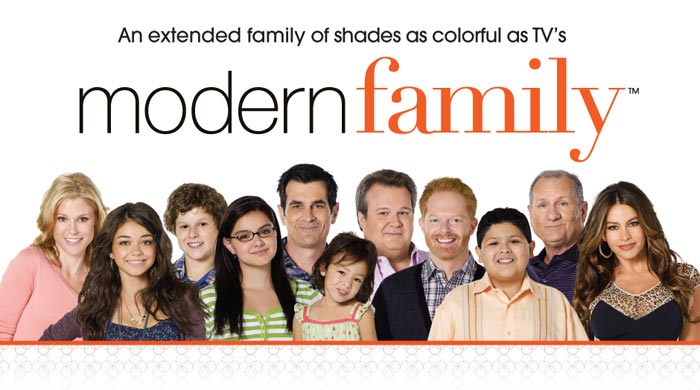Nice wallpapers Modern Family 700x390px
