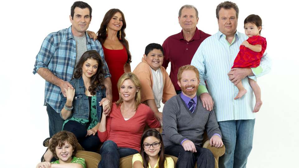 HD Quality Wallpaper | Collection: TV Show, 960x540 Modern Family