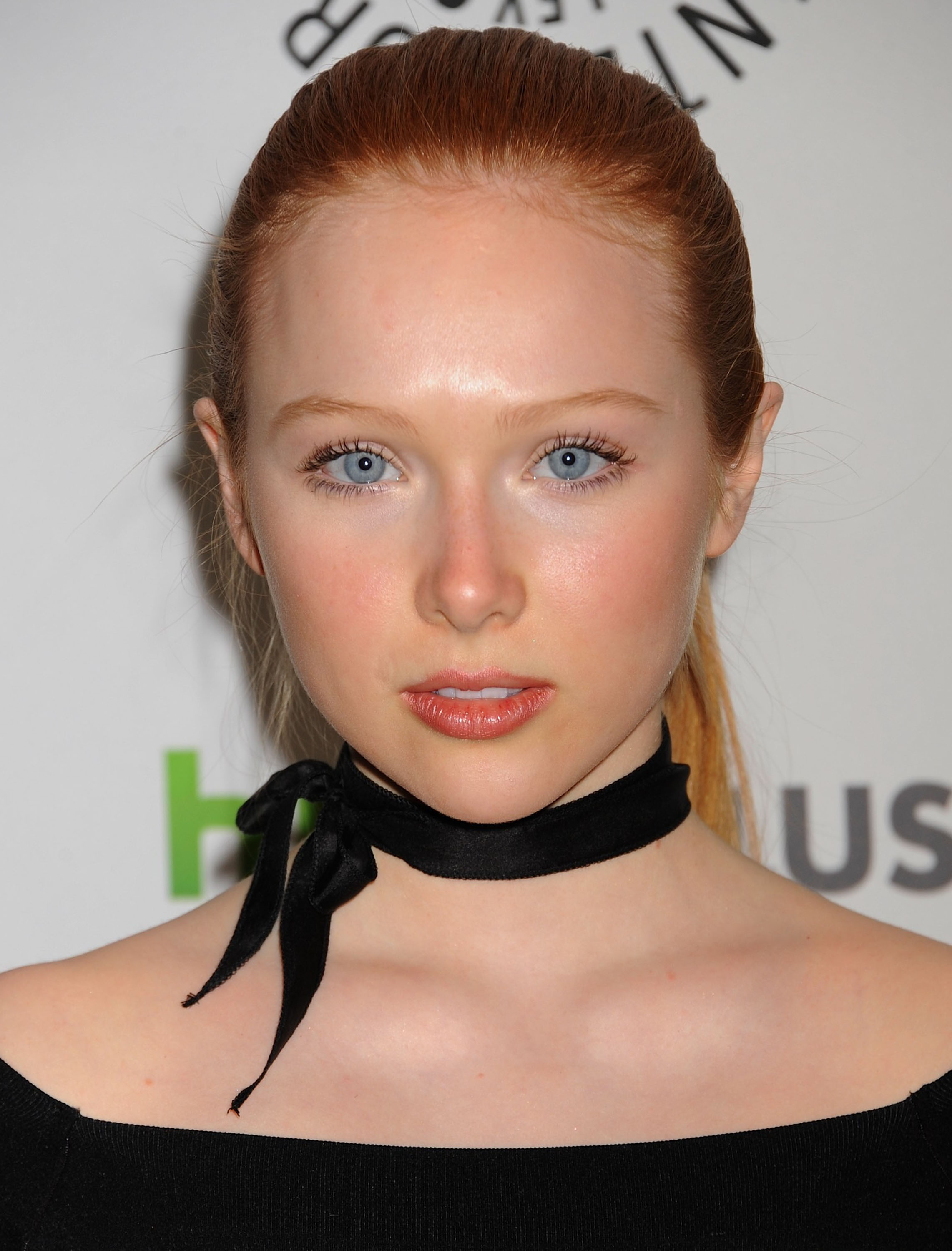 HD Quality Wallpaper | Collection: Celebrity, 2283x3000 Molly Quinn