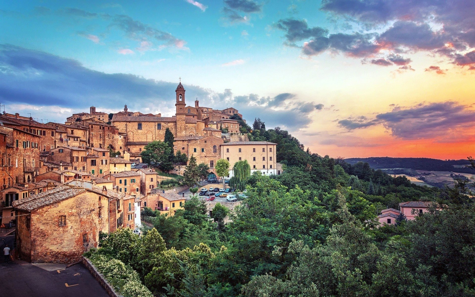 Montepulciano Backgrounds on Wallpapers Vista