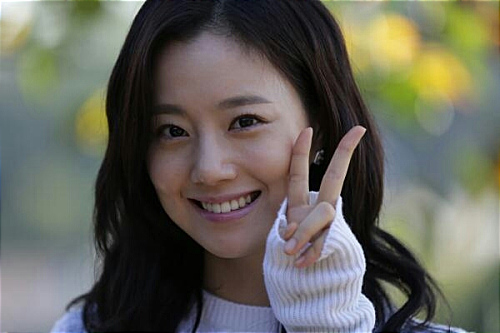 Nice wallpapers Moon Chae-won 500x333px