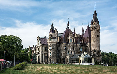 Nice Images Collection: Moszna Castle Desktop Wallpapers