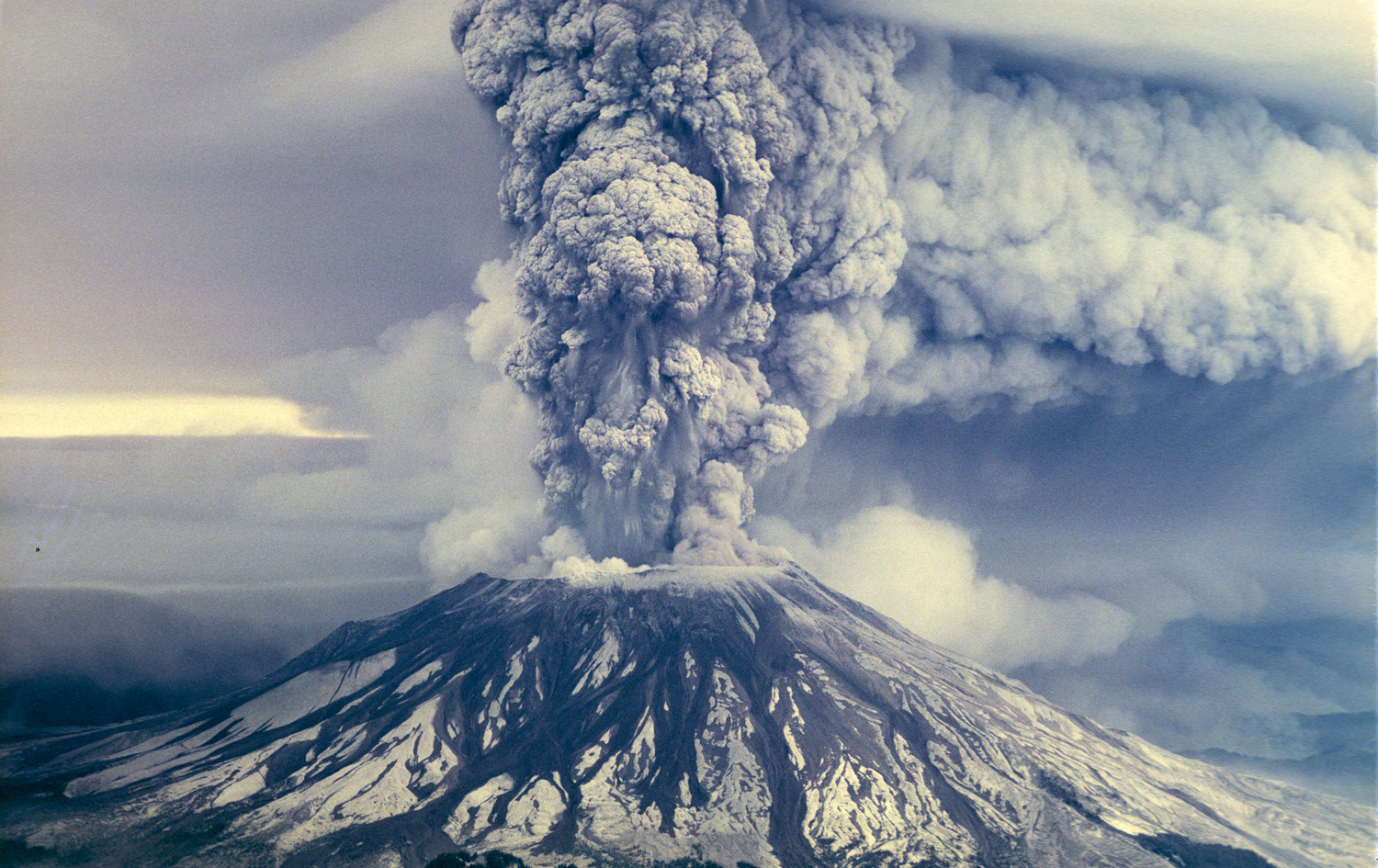 Mount St. Helens Backgrounds on Wallpapers Vista