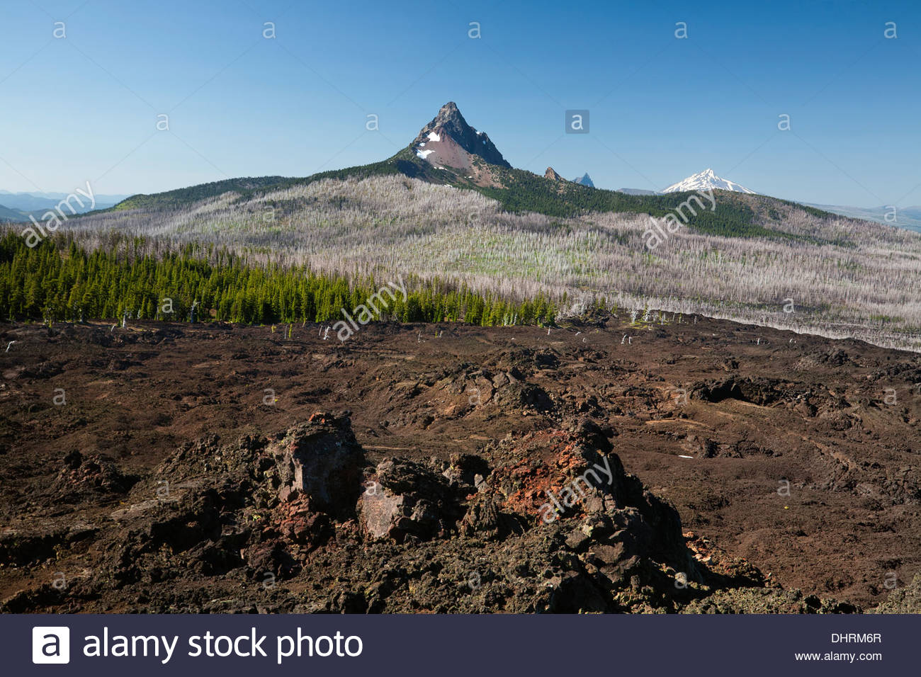 Amazing Mount Three Fingered Jack Pictures & Backgrounds