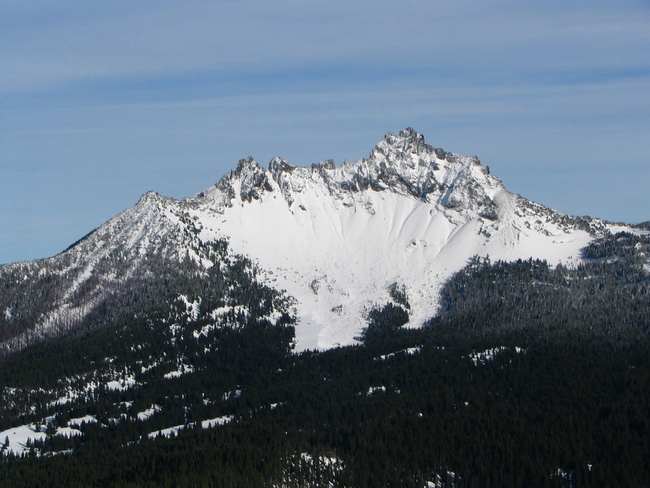 Images of Mount Three Fingered Jack | 650x488
