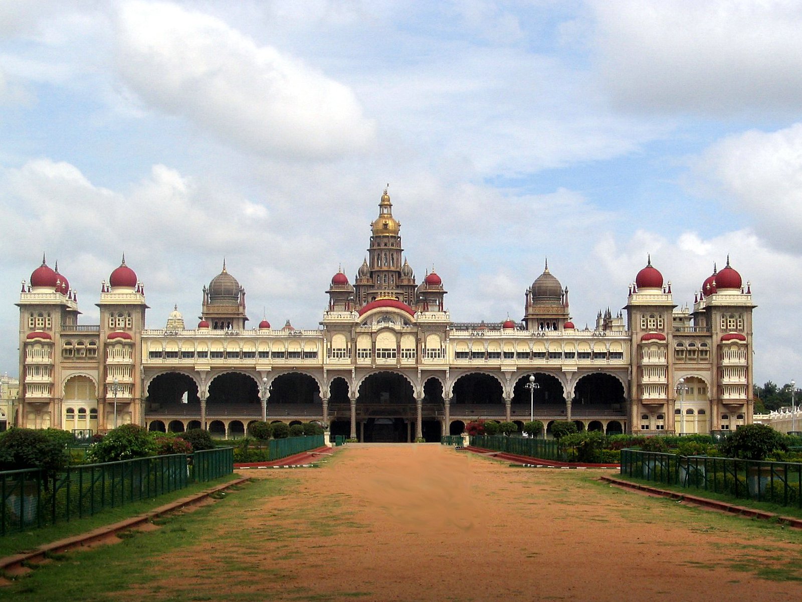 Mysore Palace Backgrounds, Compatible - PC, Mobile, Gadgets| 1600x1200 px