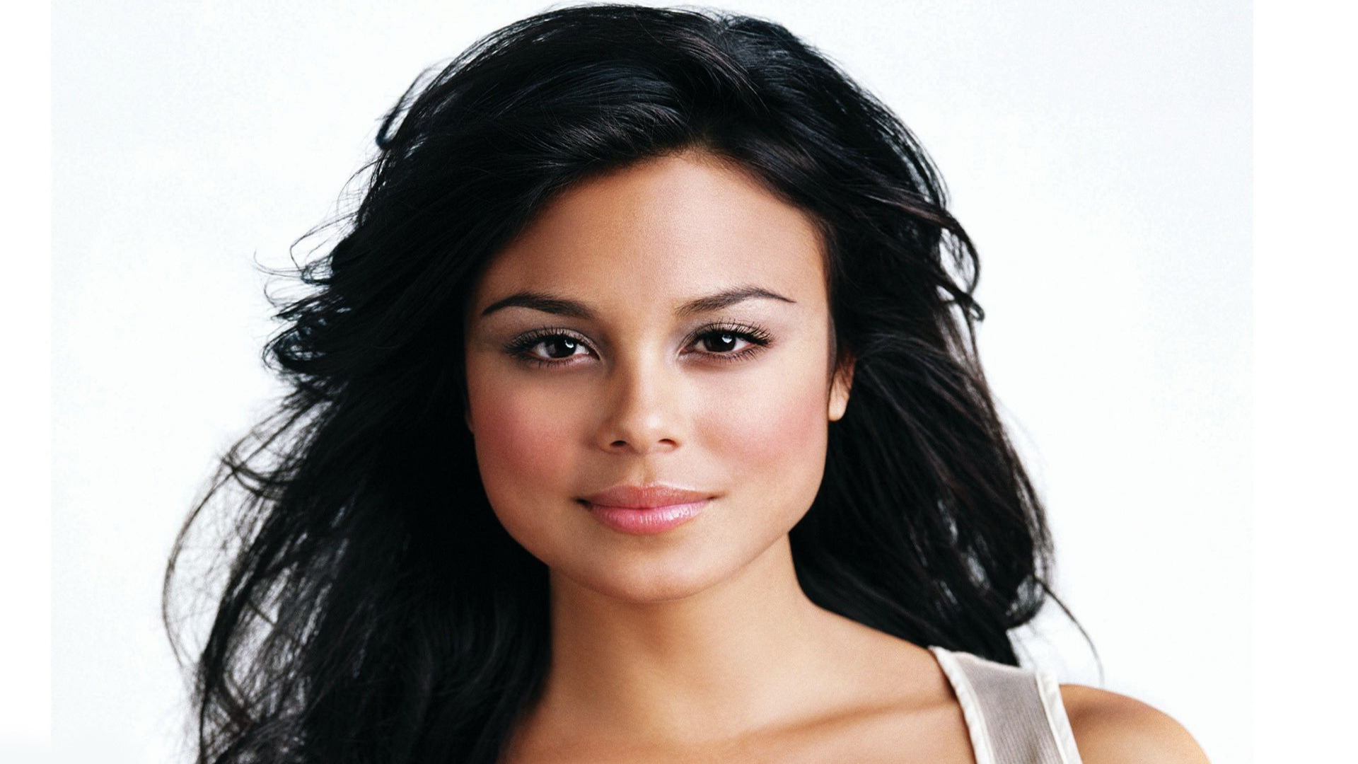 Amazing Nathalie Kelley Pictures & Backgrounds