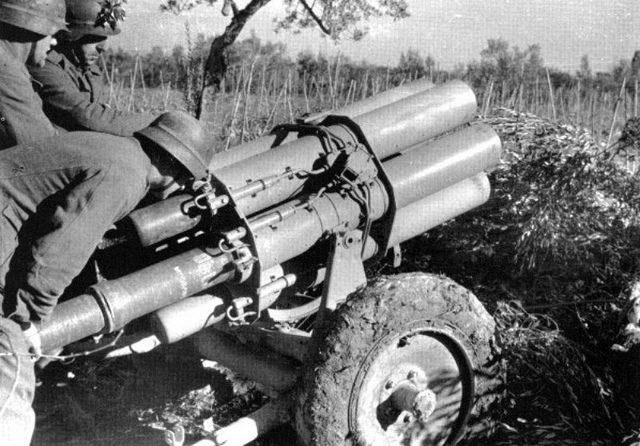 Images of Nebelwerfer 41 | 640x446