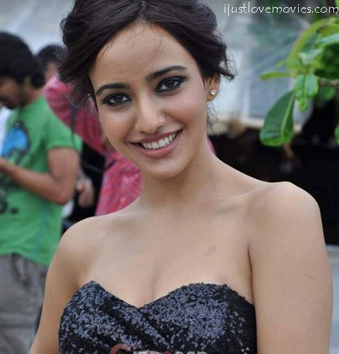 Amazing Neha  Sharma Pictures & Backgrounds