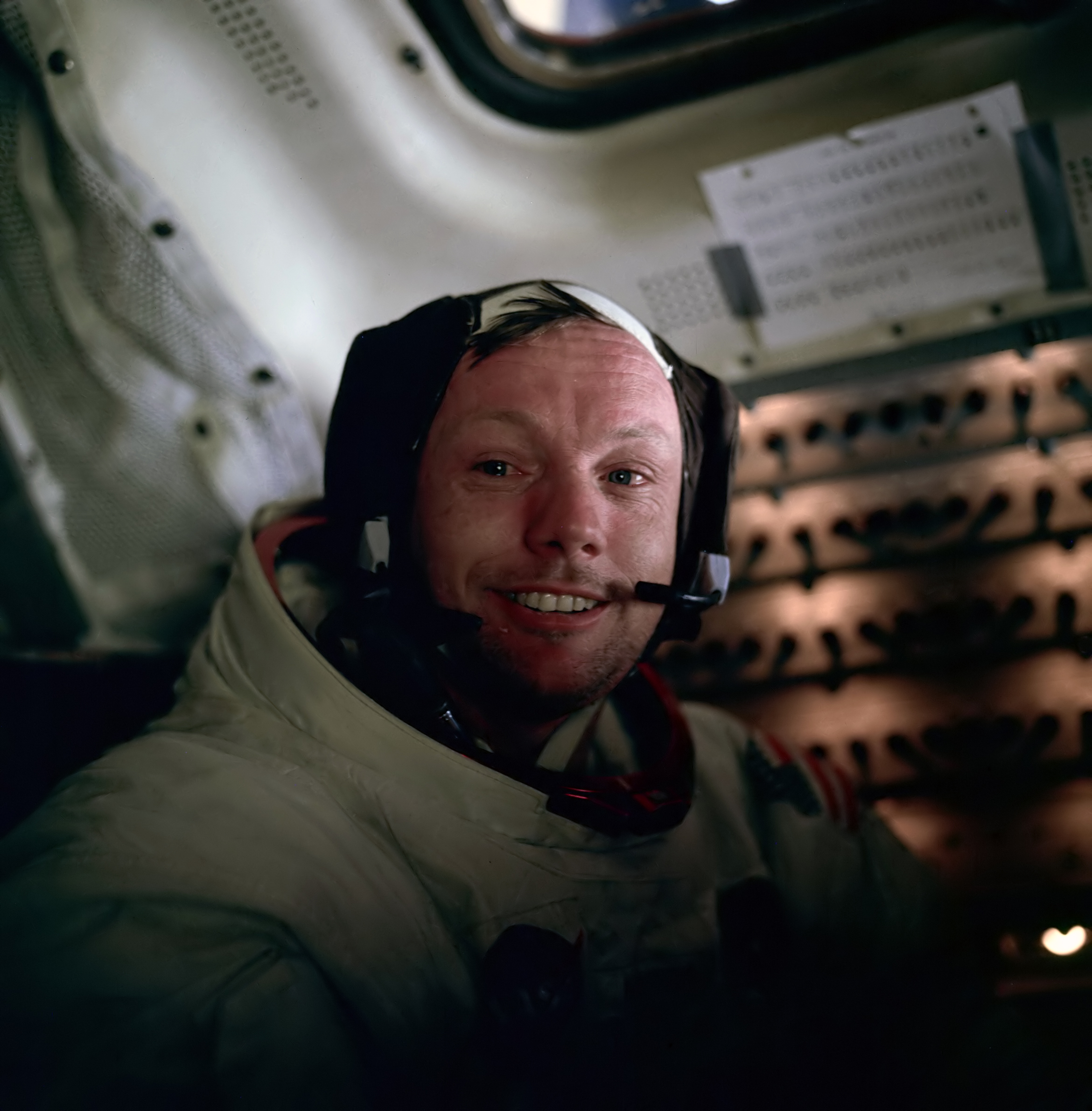 High Resolution Wallpaper | Neil Armstrong 2340x2381 px