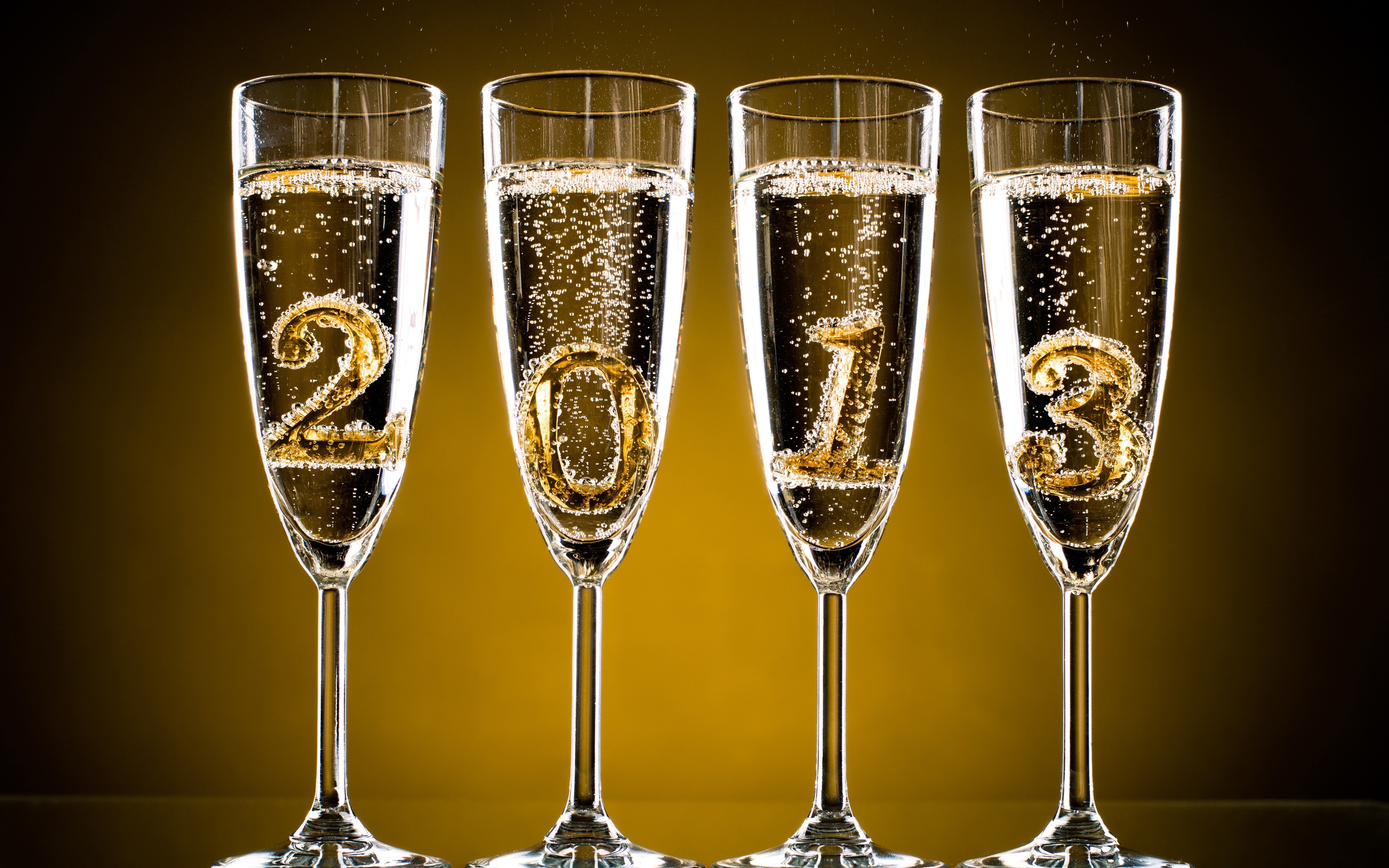 Nice wallpapers New Year 2013 2880x1800px