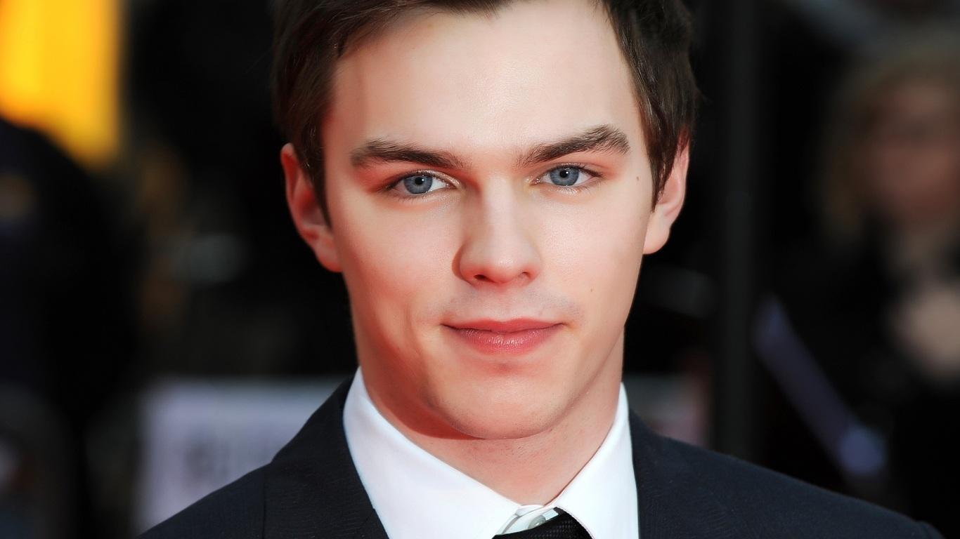 Nicholas Hoult High Quality Background on Wallpapers Vista