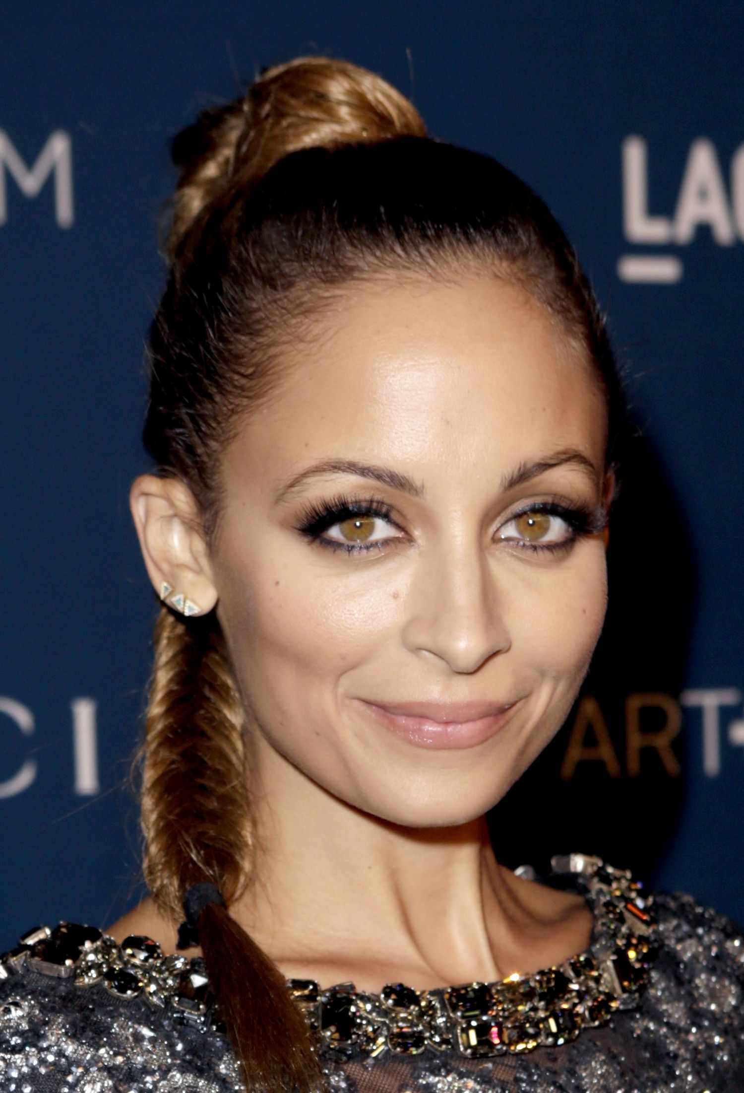 HQ Nicole Richie Wallpapers | File 312.38Kb