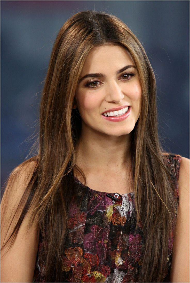 Nikki Reed Backgrounds on Wallpapers Vista