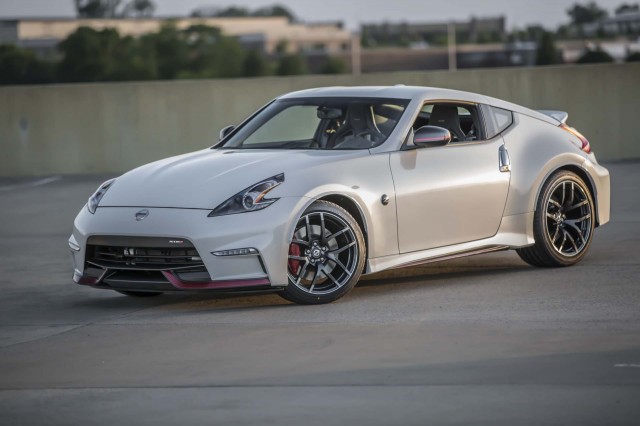 Images of Nissan 370Z | 640x426