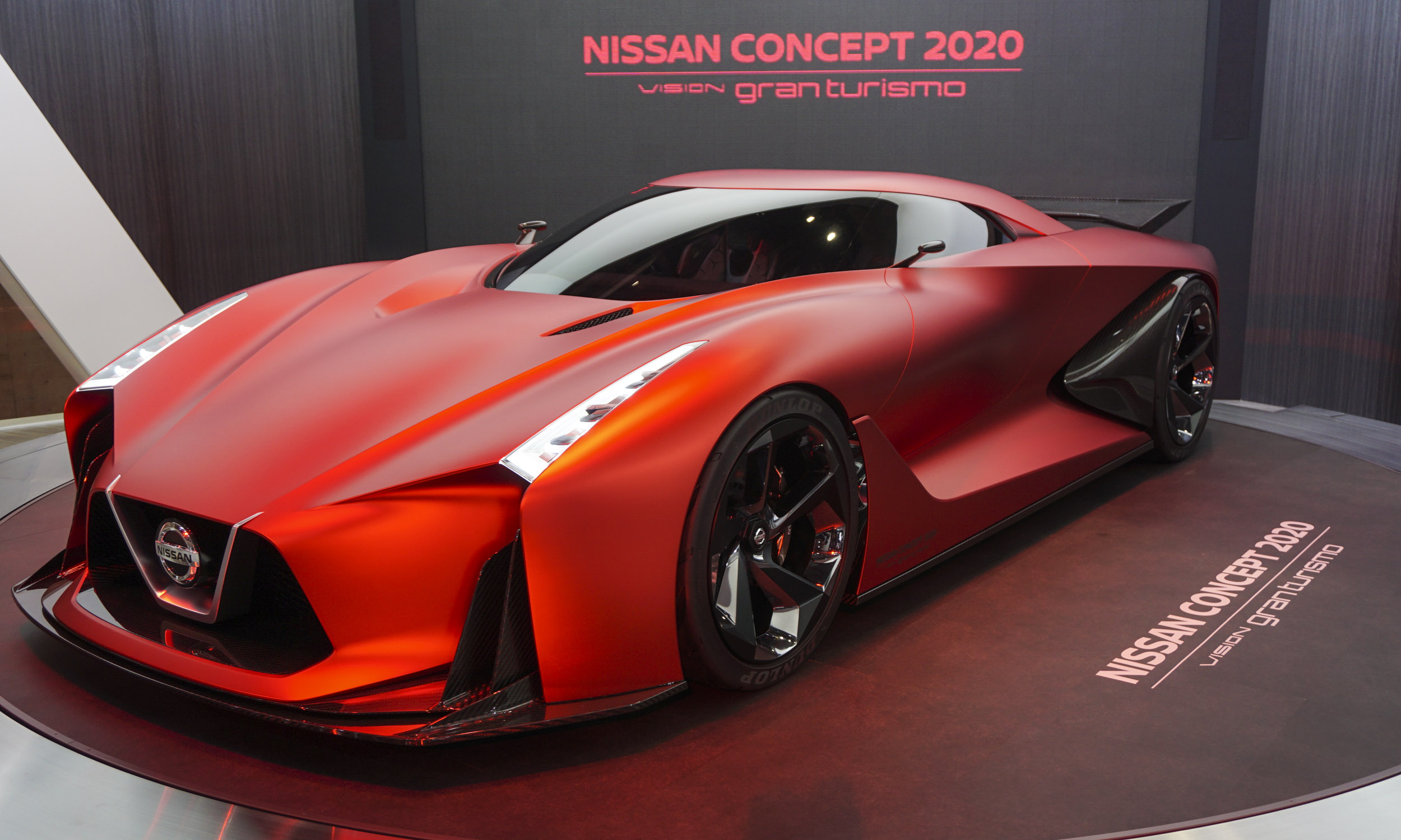 2500x1500 > Nissan Concept Wallpapers