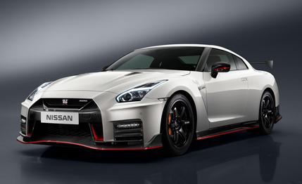 Images of Nissan GT-R Nismo | 429x262