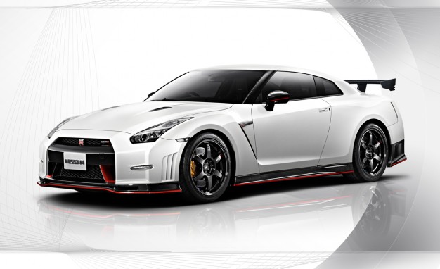 Nice wallpapers Nissan GT-R 626x382px