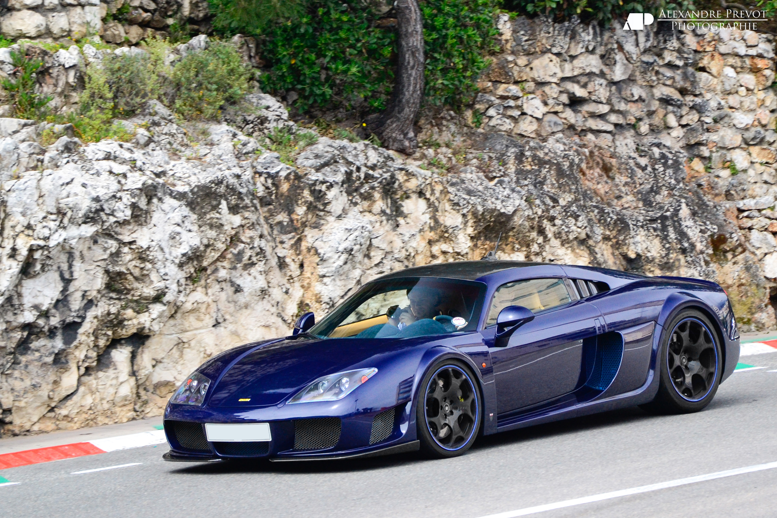 Noble M600 Backgrounds on Wallpapers Vista