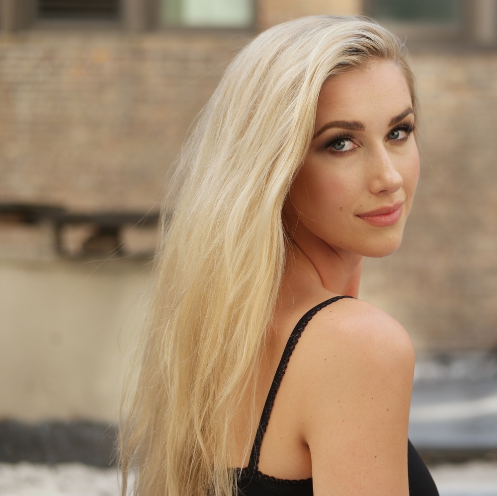 Noelle Foley High Quality Background on Wallpapers Vista