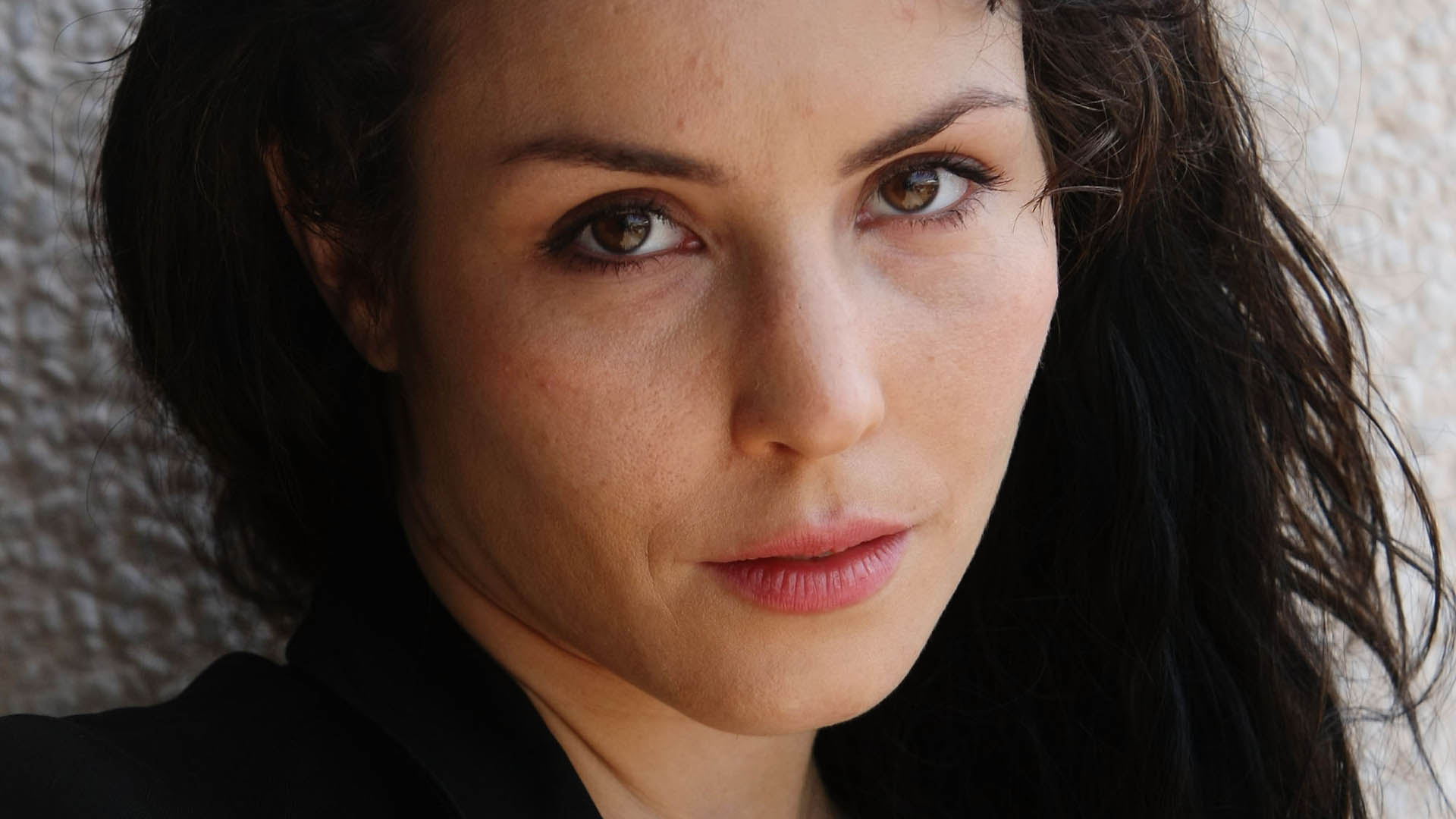 Noomi Rapace #1