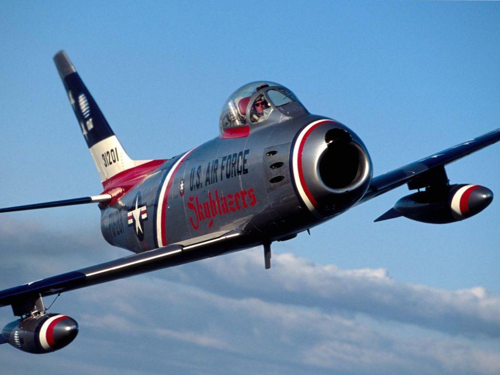 High Resolution Wallpaper | North American F-86 Sabre 1024x768 px