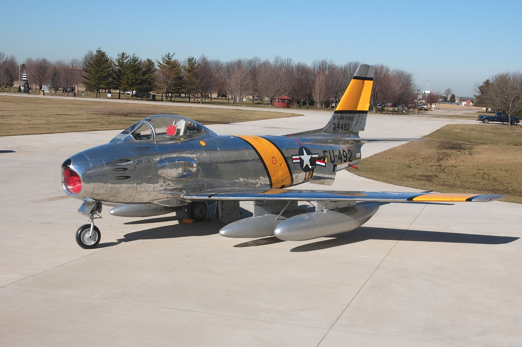 Images of North American F-86 Sabre | 1800x1196