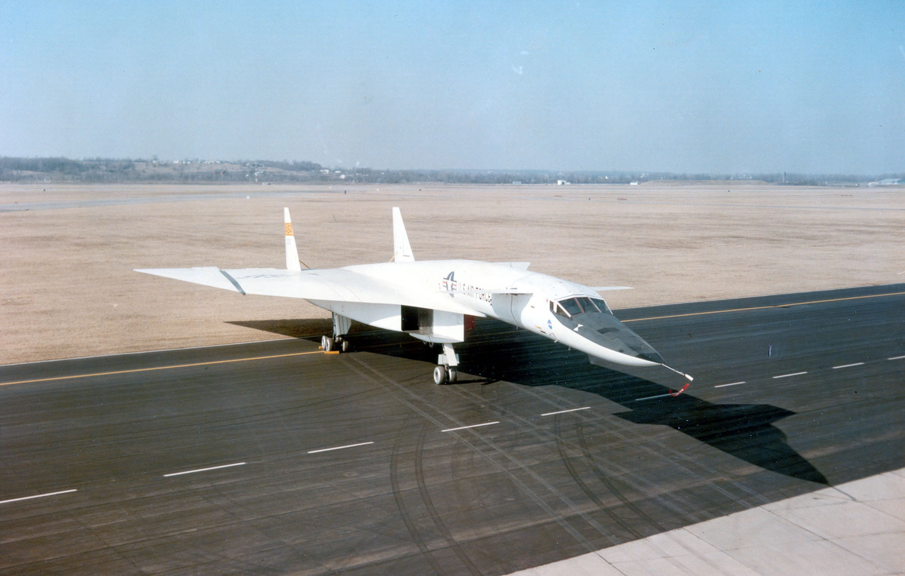 North American XB-70 Valkyrie Pics, Military Collection