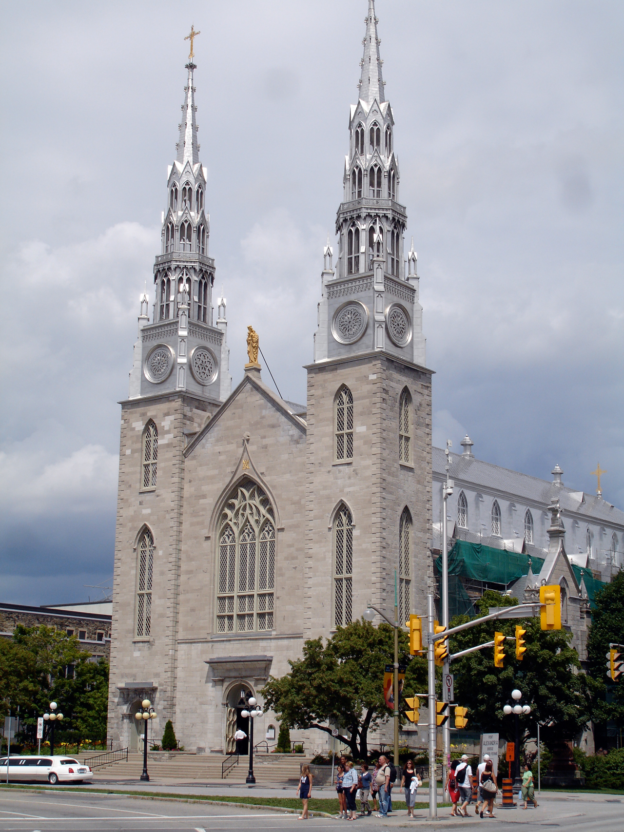 Notre-Dame Cathedral Basilica Backgrounds, Compatible - PC, Mobile, Gadgets| 1280x1707 px