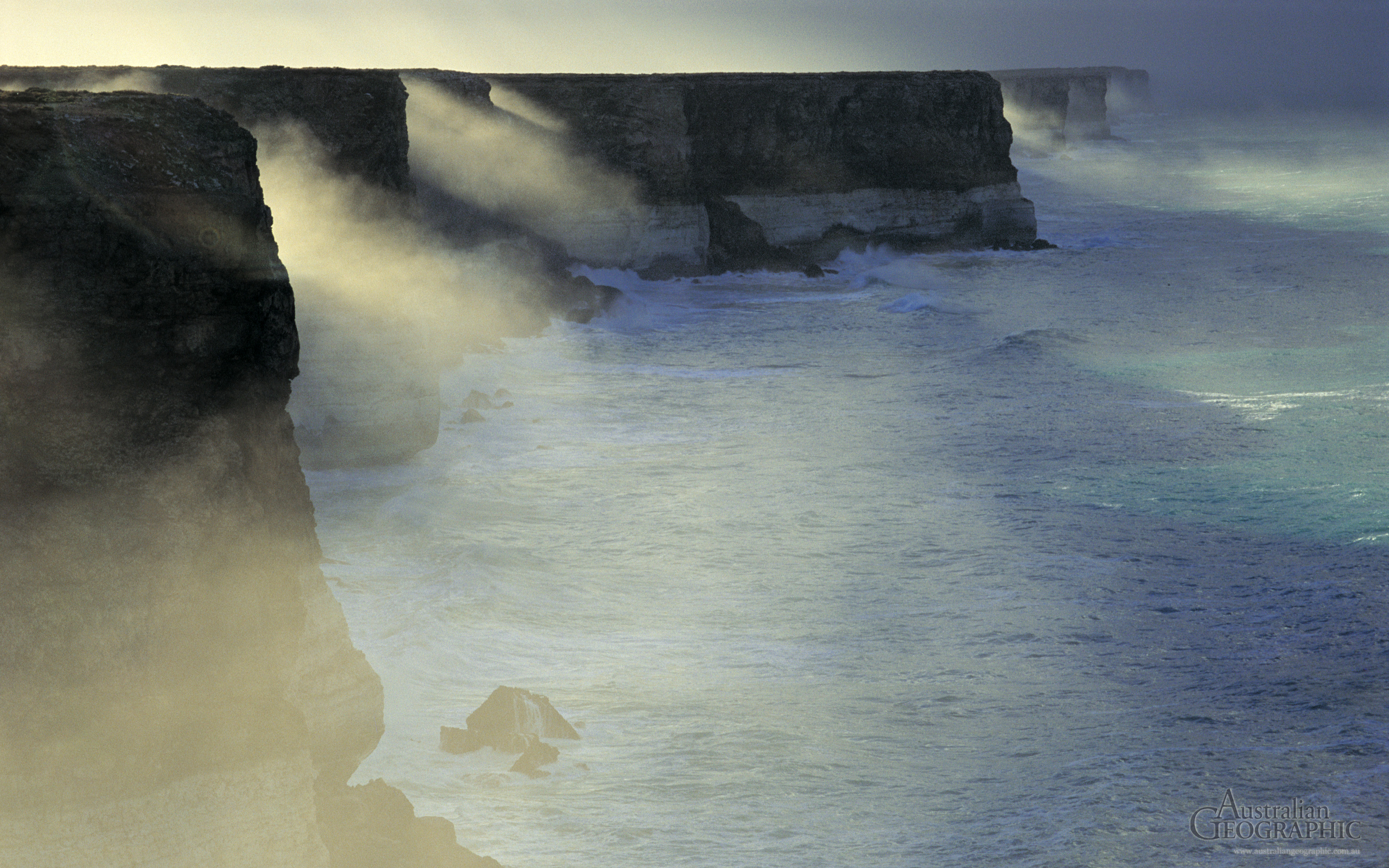 HD Quality Wallpaper | Collection: Earth, 2560x1600 Nullarbor Coast
