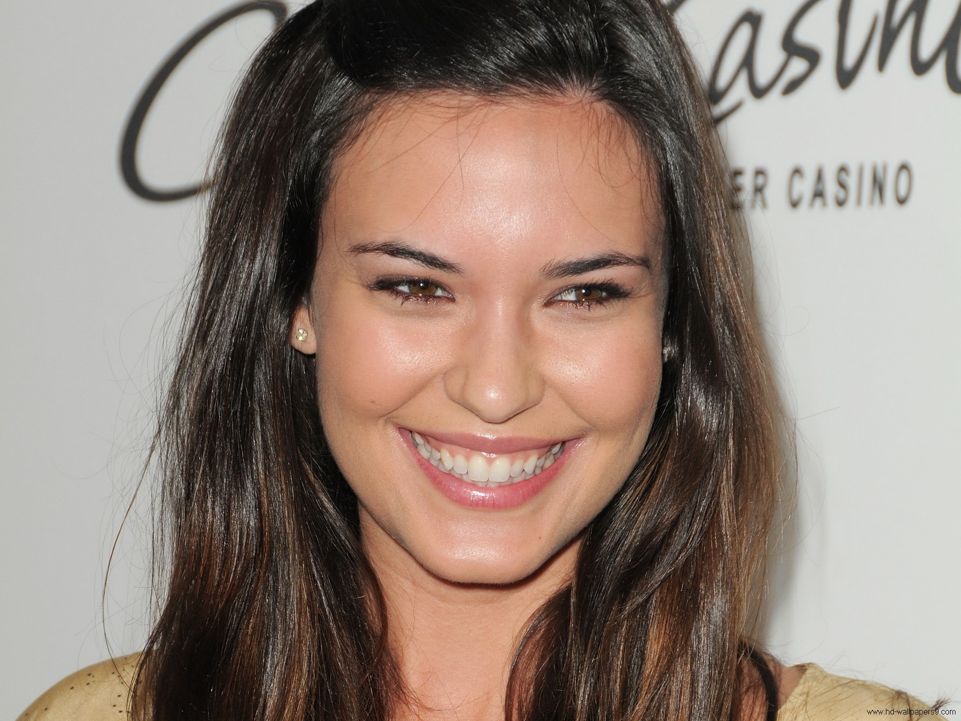 Odette Annable #8