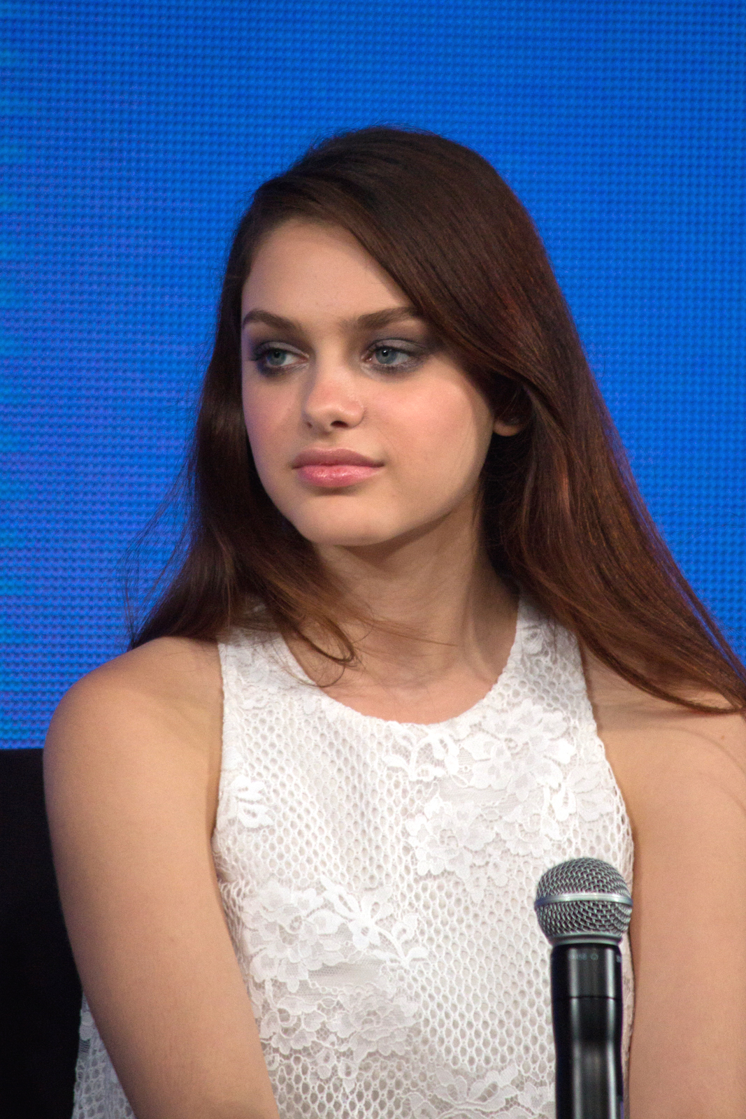 Amazing Odeya Rush Pictures & Backgrounds